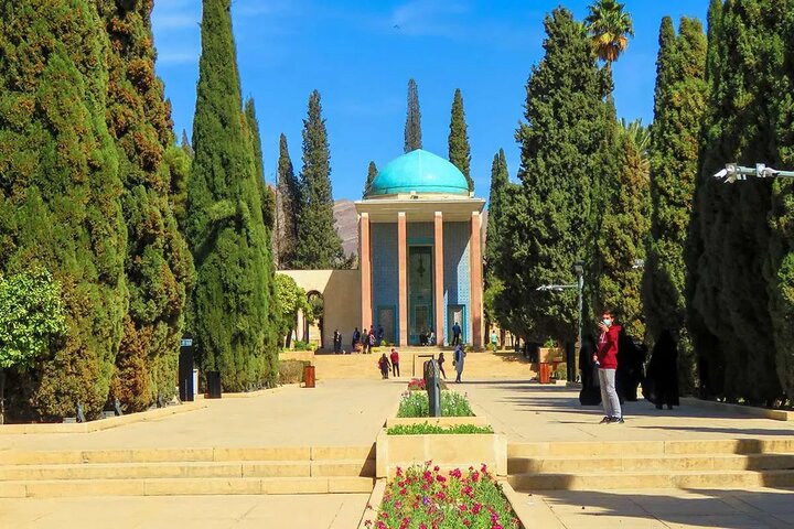 «برند ملی» تصویر دنیا از ما است؛ جهانی سازی اندیشه با ملاصدرا و مولانا «برند ملی» تصویر دنیا از ما است؛ جهانی سازی اندیشه با ملاصدرا و مولانا