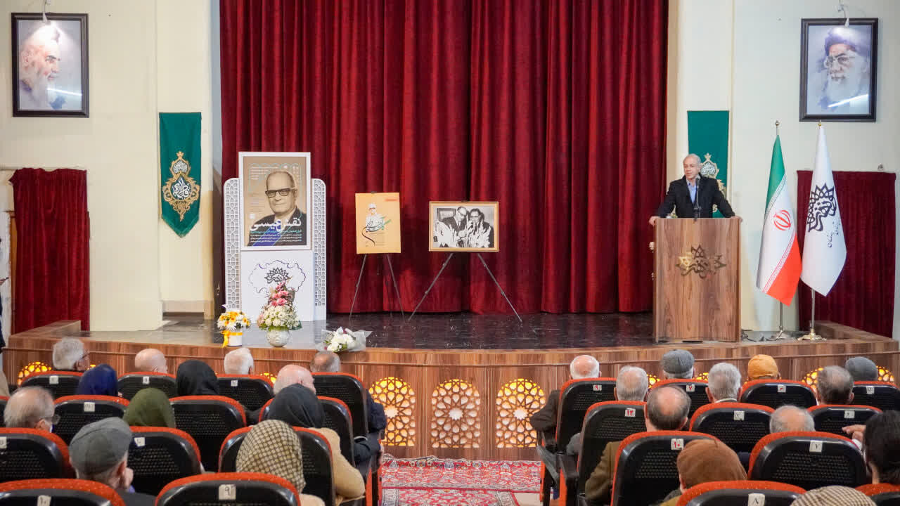 رازها و رنگها در نقش عیسی ۱؛ بزرگداشتی برای استاد بهادری رازها و رنگها در نقش عیسی ۱؛ بزرگداشتی برای استاد بهادری