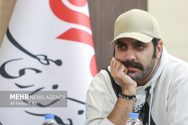 الگوی کار تلویزیون شابلونی نیست؛ گنگسترهایی که خلافشان سیگار کشیدن بود