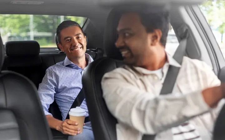 مسافر تاکسی بین شهری