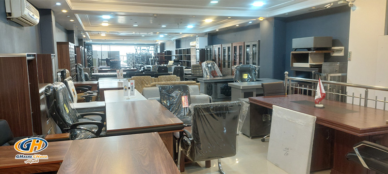 صندلی اداری و میز اداری در مبلمان اداری قصر چوب