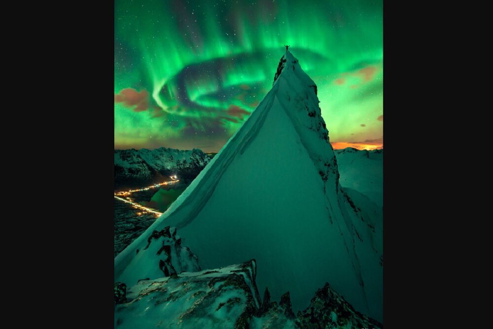 عکس روز ناسا از درخشش سبزرنگ شفق قطبی عکس روز ناسا از درخشش سبزرنگ شفق قطبی