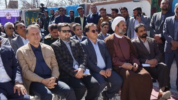 فرهنگسرای مهر رابر، نماد رویکرد مجتمع مس درآلو در مسئولیت اجتماعی است فرهنگسرای مهر رابر، نماد رویکرد مجتمع مس درآلو در مسئولیت اجتماعی است