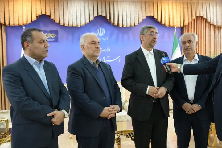 مدیرعامل جدید آب منطقهای لرستان معرفی شد مدیرعامل جدید آب منطقهای لرستان معرفی شد