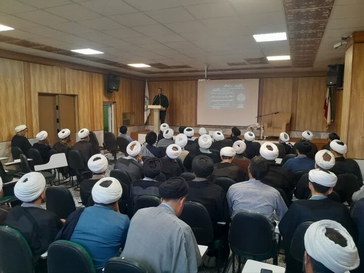 همایش«طلایه‌داران تبلیغ»؛هم‌افزایی مبلغان برای جهاد تبیین در ماه رمضان