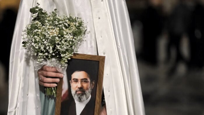 لباس سفید، پرچم ایران و یک «بله» ساده؛ چهره تازه ازدواج جوانان