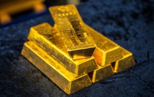 صعود قیمت طلای جهانی در میانه مبارزه ترامپ با دادگاه تجاری آمریکا