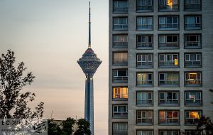 رکود عمیق در بازار مسکن تهران؛ کاهش معاملات و افزایش تدریجی اجاره‌بها در حاشیه شهر