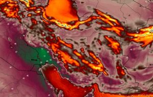 ورود موج گرمای جدید به کشور از امروز؛ افزایش دمای بالای ۵۰ در ۱۲ نقطه ورود موج گرمای جدید به کشور از امروز؛ افزایش دمای بالای ۵۰ در ۱۲ نقطه