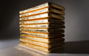 ثبات طلا در آستانه نشست «جکسون هول»؛ بازارها چشم‌انتظار سیاست‌های پولی آمریکا