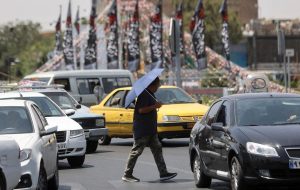 هشدار گرما در تهران؛ شهریور هم هوا گرم است هشدار گرما در تهران؛ شهریور هم هوا گرم است
