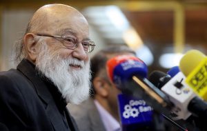 چمران: مردم در جنگ 12 روزه به‌جای پناهگاه به پشت بام می‌رفتند