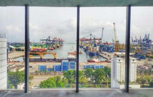 کاهش 30 درصدی هزینه ترخیص کالا از گمرک بندرعباس با روش‌های تخصصی و قانونی