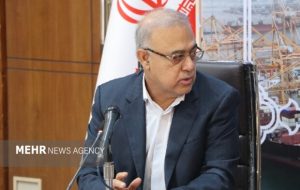 آشوری : آب، راه و سلامت مهمترین اولویتهای هرمزگان است آشوری : آب، راه و سلامت مهمترین اولویتهای هرمزگان است