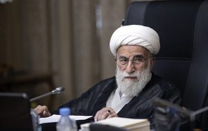 آیت الله جنتی: حل مشکلات معیشتی مردم وظیفه مسئولان است