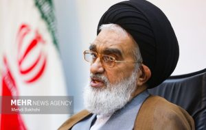 آیت الله سعیدی: فرهنگ کتابخوانی باید در جامعه نهادینه شود