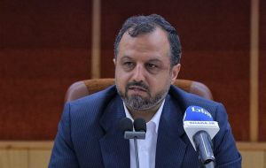 ادامه عرضه خودروهای داخلی و وارداتی در بورس