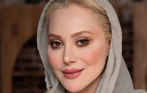 استایل اروپایی تازه عروس سینمای ایران در کنار درخت کریسمس+ عکس