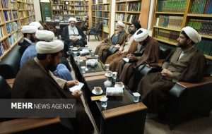امام جمعه بوشهر: آثار علمی علمای استان احیا شود امام جمعه بوشهر: آثار علمی علمای استان احیا شود