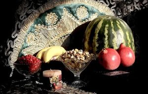 خوردن هندوانه در شب یلدا چه حکمتی دارد؟ خوردن هندوانه در شب یلدا چه حکمتی دارد؟