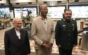 دستاوردهای فناورانه و دفاعی ایران پیش چشم مقامات دروازه آفریقا