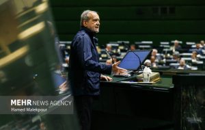 رئیس‌جمهور لایحه بودجه ۱۴۰۵ را تقدیم مجلس کرد