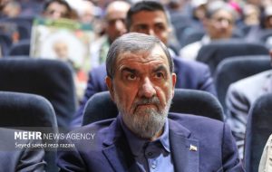رضایی: توان موشکی ایران قابل مذاکره،قابل توقف و قابل مهار نیست