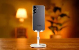 شکست سنگین گوشی جدید سامسونگ مقابل آیفون قدیمی!