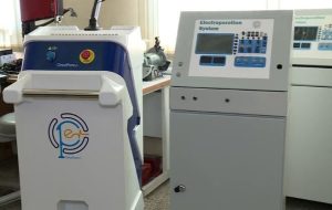 فناوری «الکتروشیمیدرمانی» وارد مراکز درمانی کشور شد؛ درمان ۶ سرطان فناوری «الکتروشیمیدرمانی» وارد مراکز درمانی کشور شد؛ درمان ۶ سرطان