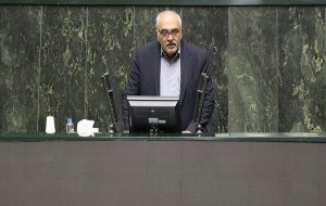 مصطفوی: افزایش ۲۰ درصدی حقوق با شعار عدالت‌خواهی دولت منافات دارد