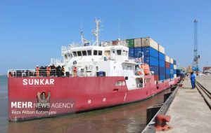 مقیمی: اقتصاد دریامحور از اولویت‌های دولت است