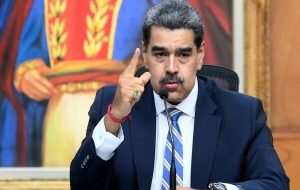 هشدار مادورو: آمریکا با اقدامات تهاجمی، نظام بین‌الملل را تهدید می‌کند