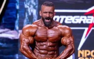 واکنش جالب هادی چوپان به اعتراضات اخیر+ عکس