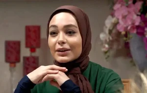 ژست هنری ارغوان سریال دلدادگان با پوشش پاییزی+ عکس ژست هنری ارغوان سریال دلدادگان با پوشش پاییزی+ عکس