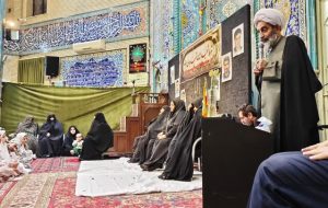 امام‌جمعه اشتهارد: اعتکاف نماد صبر، بندگی و خلوص است
