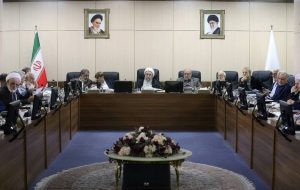 تاکید بر نقش نظارتی مجمع در تصمیمات اقتصادی موثر بر معیشت مردم تاکید بر نقش نظارتی مجمع در تصمیمات اقتصادی موثر بر معیشت مردم