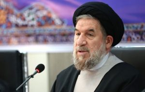 حجتالاسلام میرتاجالدینی در شوراها با ۵۰ درصد وحدت میتوان پیروز شد حجتالاسلام میرتاجالدینی در شوراها با ۵۰ درصد وحدت میتوان پیروز شد