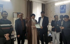 موسوی: ۱۲۱ فقره سند مالکیت موقوفات لارستان به اوقاف فارس اهدا شد