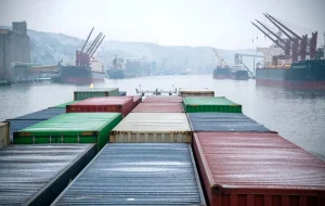 واردات بدون تخصیص ارز؛ اصلاح یک خطای سیاستی یا تعویق یک بحران تصمیم‌گیری؟