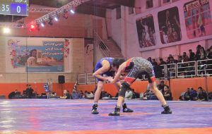 آغاز مسابقات کشتی آزاد نوجوانان کشور؛ کشف استعدادهای آینده در کرمان