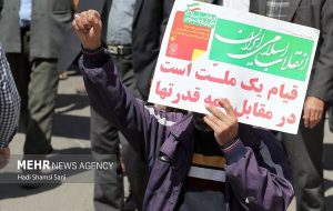 آیت‌الله خامنه‌ای و عبور جامعه از دوقطبی؛ تحلیل روان‌شناختی گفتاری ملی