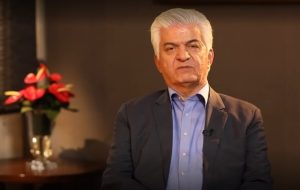 ارز ارزان، تولید را زمین‌گیر کرد؛ ارز ترجیحی اقتصاد را به نابودی کشاند