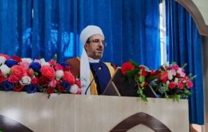 امام‌جمعه روانسر: رمضان مدرسه تقوا و خودسازی است