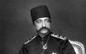 اولین سلفی ایران / ناصرالدین‌شاه در کاخ گلستان + عکس
