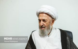 توضیح تکمیلی دفتر آیتالله سبحانی درباره موتورسواری بانوان توضیح تکمیلی دفتر آیتالله سبحانی درباره موتورسواری بانوان