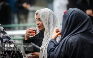 حال و هوای چایخانه حرم مطهر امام رضا(ع) در نیمه شعبان