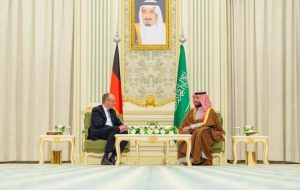 دیدار رسمی ولیعهد عربستان و صدراعظم آلمان در ریاض دیدار رسمی ولیعهد عربستان و صدراعظم آلمان در ریاض