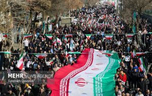 سازمان بسیج مستضعفین از مردم برای شرکت در راهپیمایی ۲۲ بهمن دعوت کرد