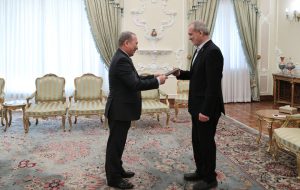 ظرفیت‌های ترانزیتی می‌تواندپیوندهای اقتصادی تهران وآستانه را تقویت کند