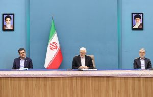 عارف: رؤسای دانشگاه‌ها با سعه‌صدر با دانشجویان تعامل داشته باشند